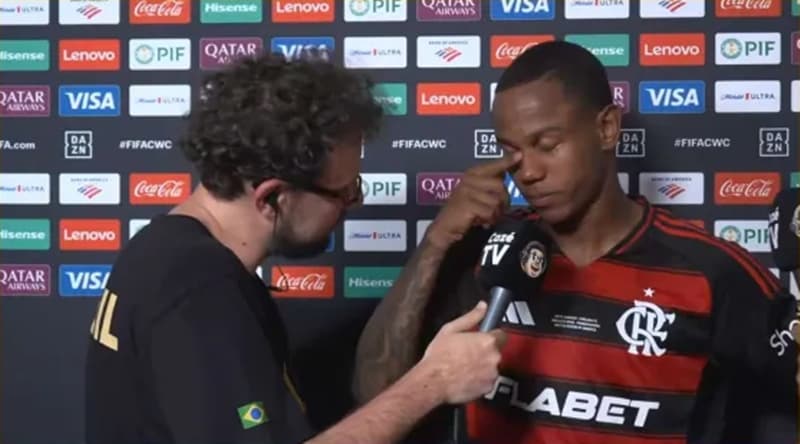 Wallace Yan chora Flamengo x Chelsea