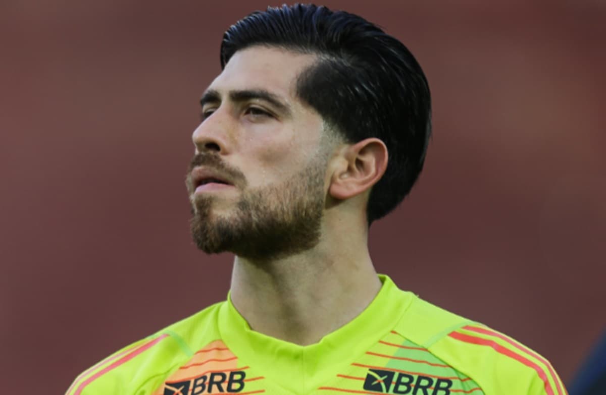 agustín rossi em jogo do flamengo no maracanã