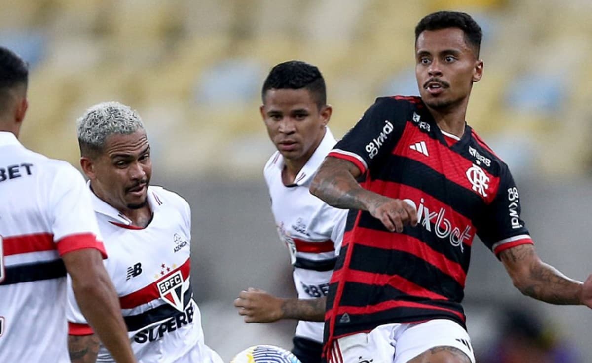 allan em jogo do flamengo contra são paulo