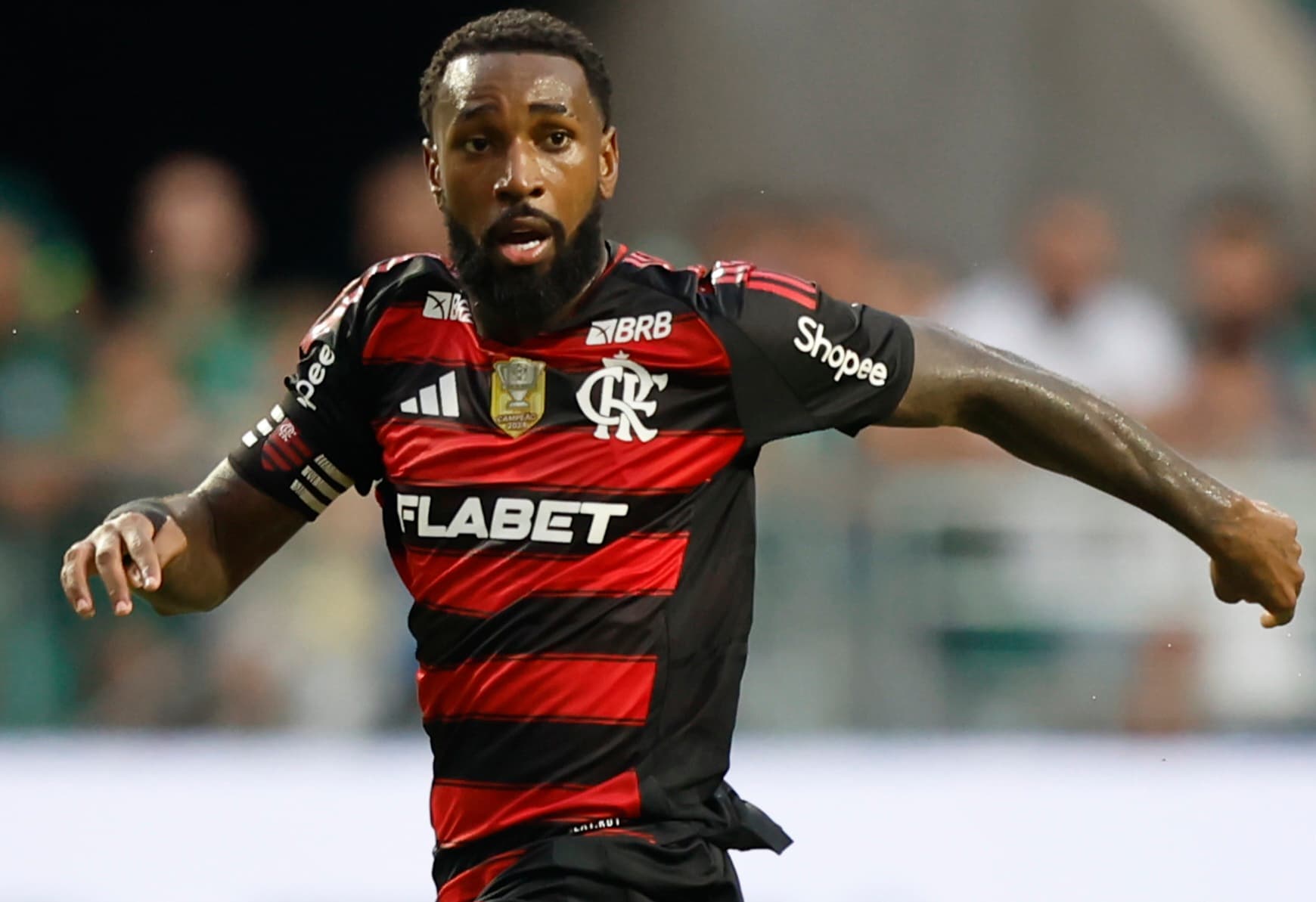 Gerson jogando pelo Flamengo