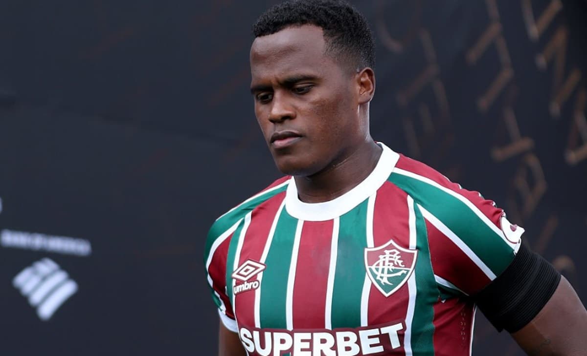 jhon arias em jogo do fluminense nos eua