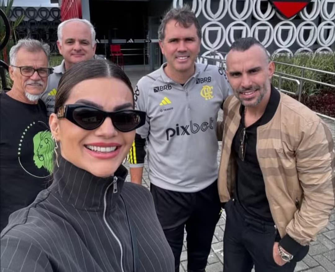 Kelly Key no Ninho do Urubu