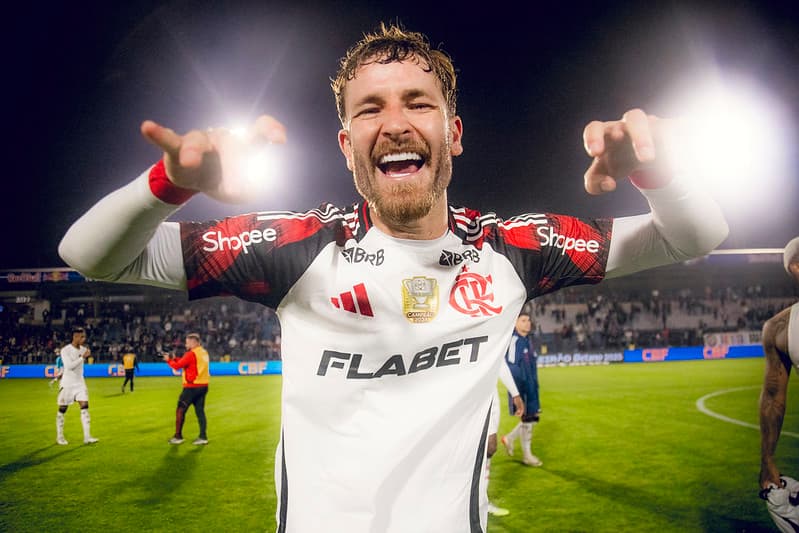 Léo Pereira gol Flamengo x Red Bull Bragantino