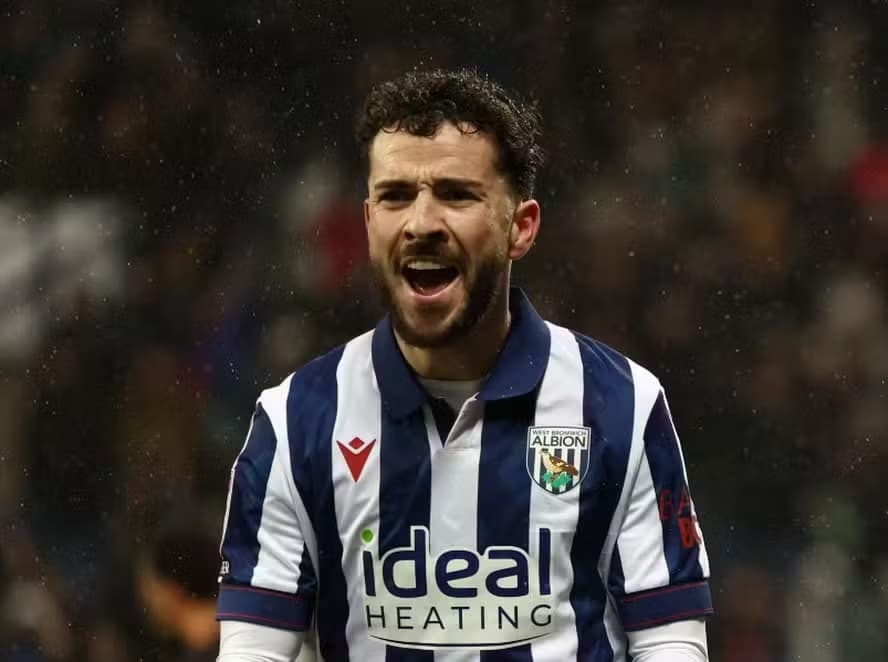 Mikey Johnston pelo West Bromwich