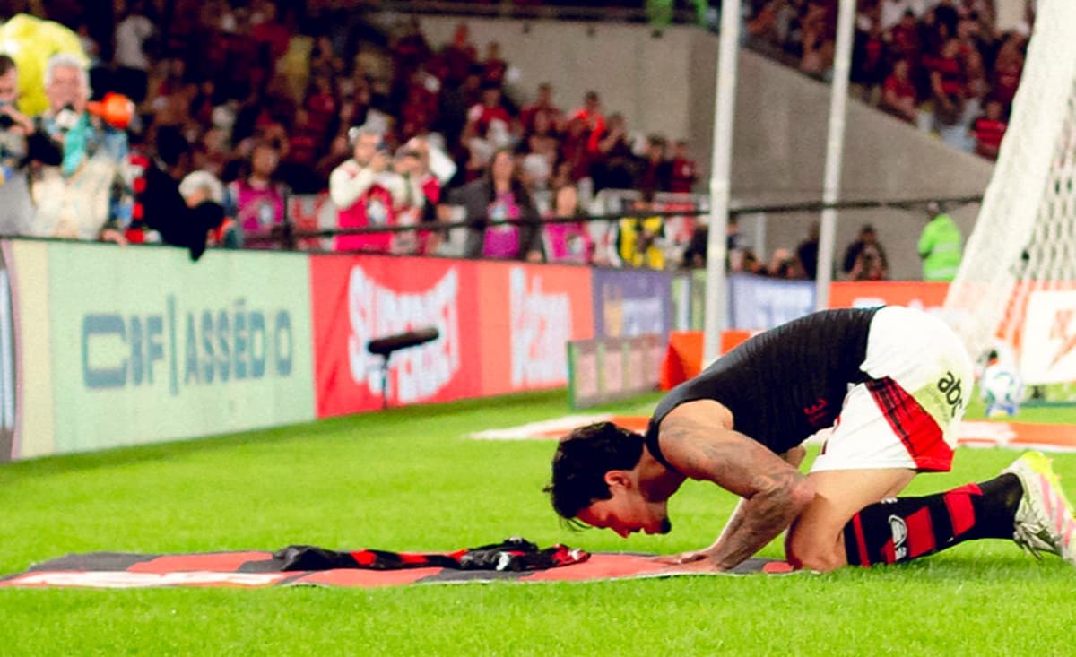 pedro após gol do flamengo contra o fluminense