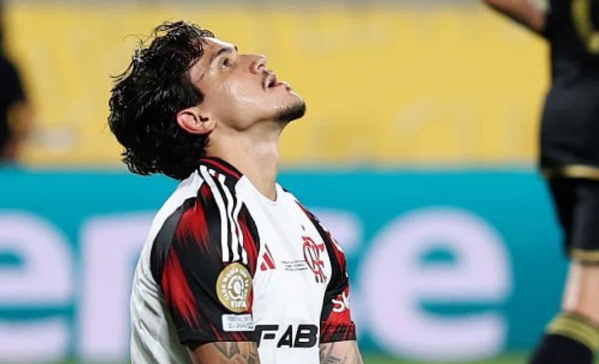 pedro lamenta gol perdido pelo flamengo