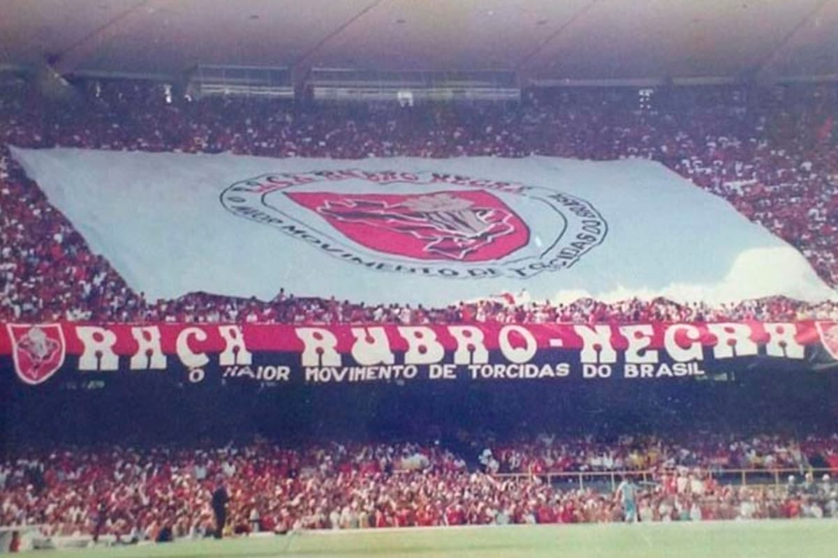 Bandeirão da Raça Rubro-Negra