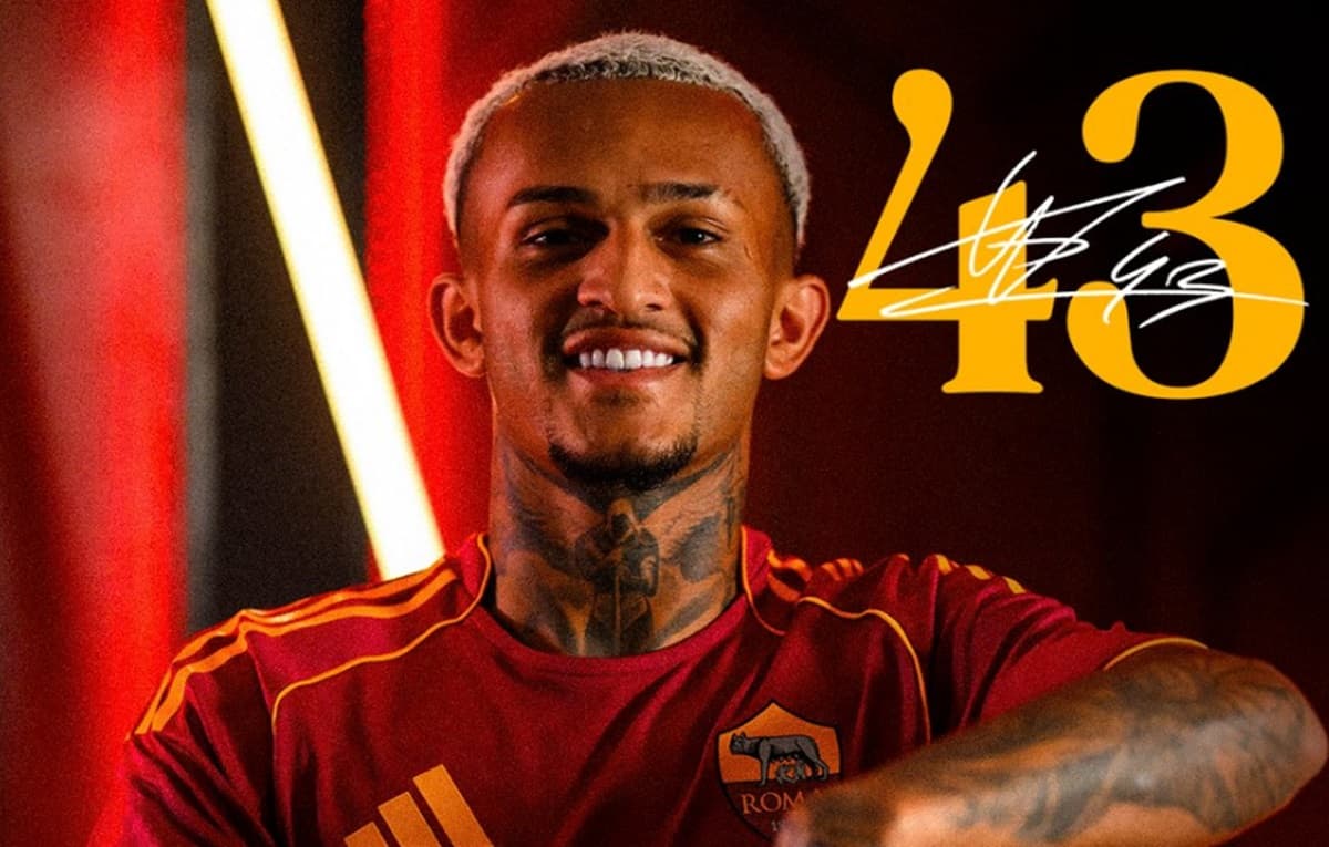 wesley anunciado pela roma