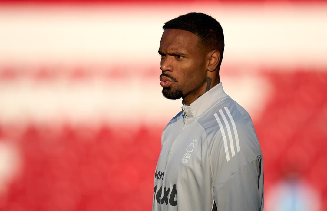 Carlos Miguel pelo Nottingham Forest