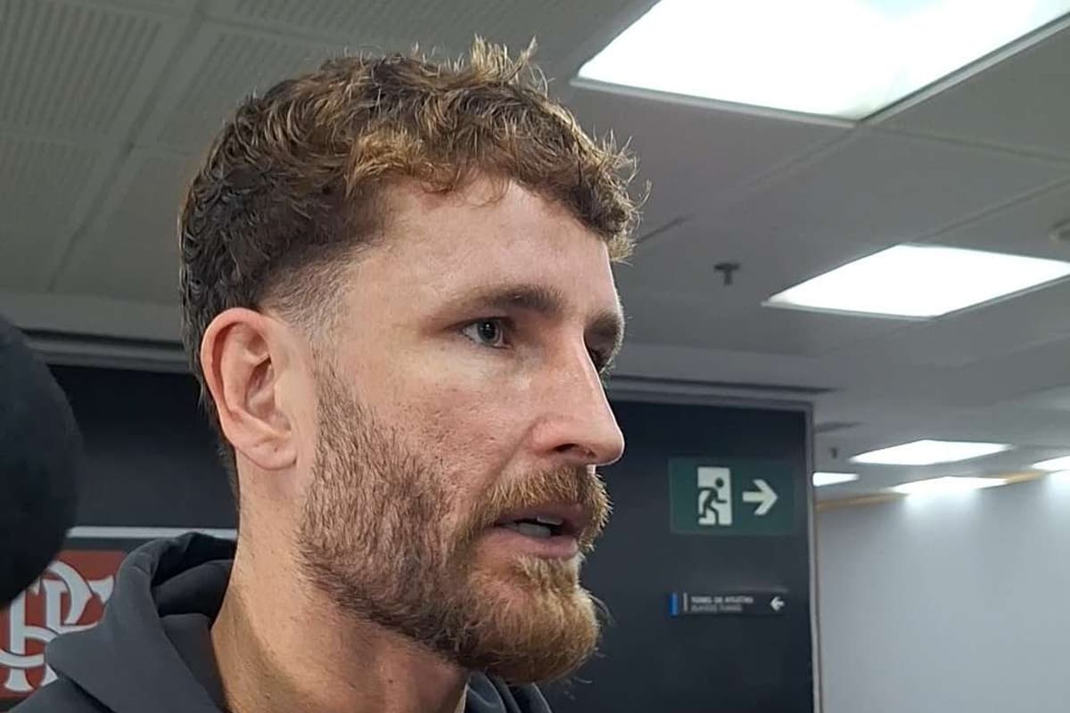 Léo Pereira, do Flamengo, em entrevista à imprensa na zona mista do Maracanã