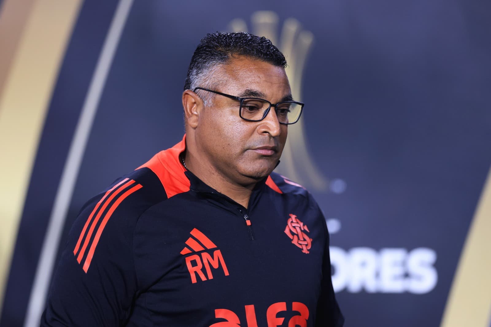 Roger Machado em Flamengo x Internacional no Maracanã