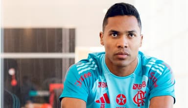 alex sandro em treino do flamengo