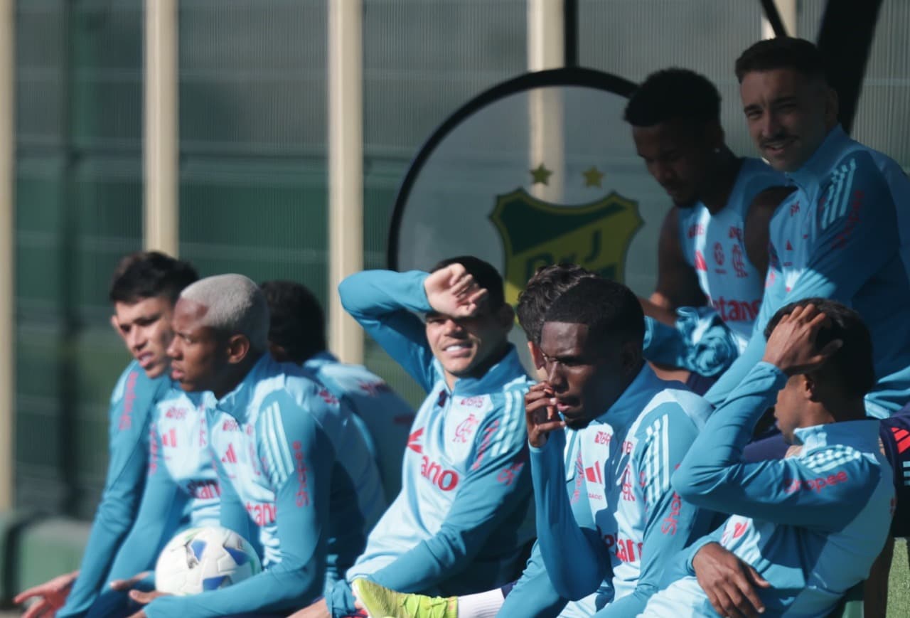 TREINO EM BUENOS AIRES - CT PREDIO CAMPEOES DO MUNDO