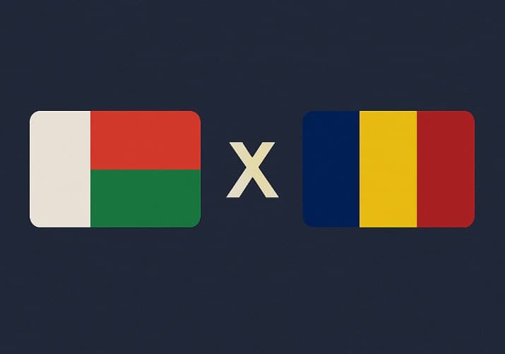 Bandeira de Madagáscar à esquerda e bandeira do Chade à direita, separadas por um "X" branco central sobre fundo azul escuro