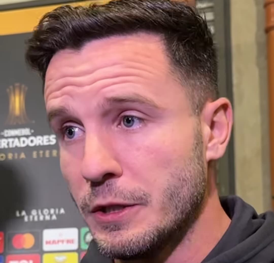 Saúl na zona mista após Estudiantes X Flamengo