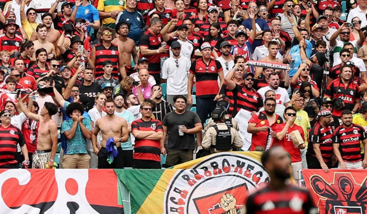 torcida do flamengo em jogo nos eua