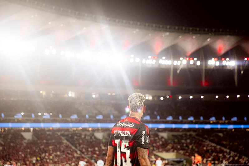 Carrascal em campo na vitória diante do Racing