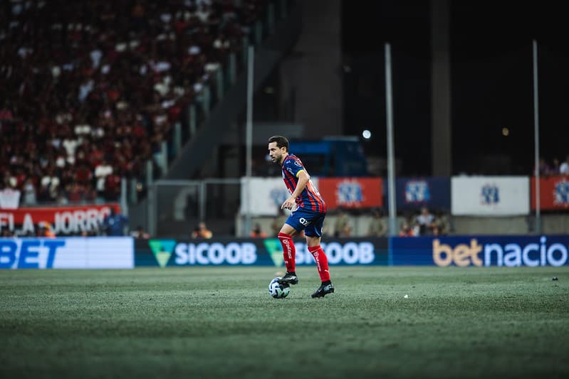 Everton Ribeiro em Bahia x Flamengo