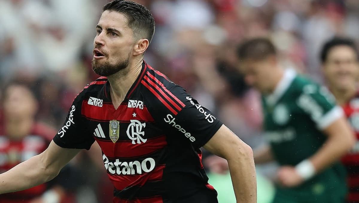 Jorginho comemora gol do Flamengo contra o Palmeiras