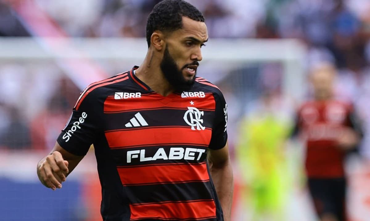 juninho em jogo do flamengo contra ldu