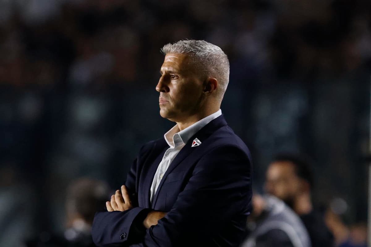 Crespo em São Januário na vitória sobre o Vasco