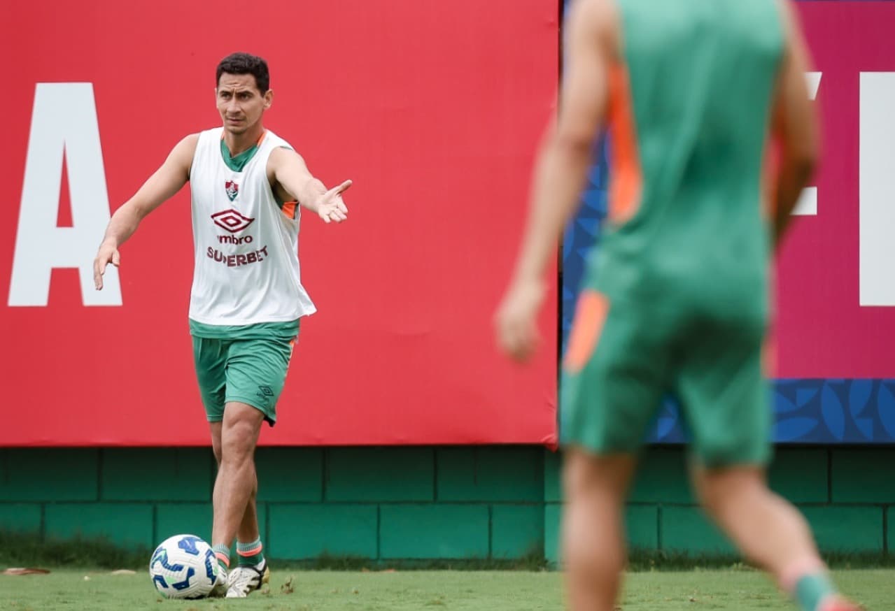 Ganso em treino do Fluminense