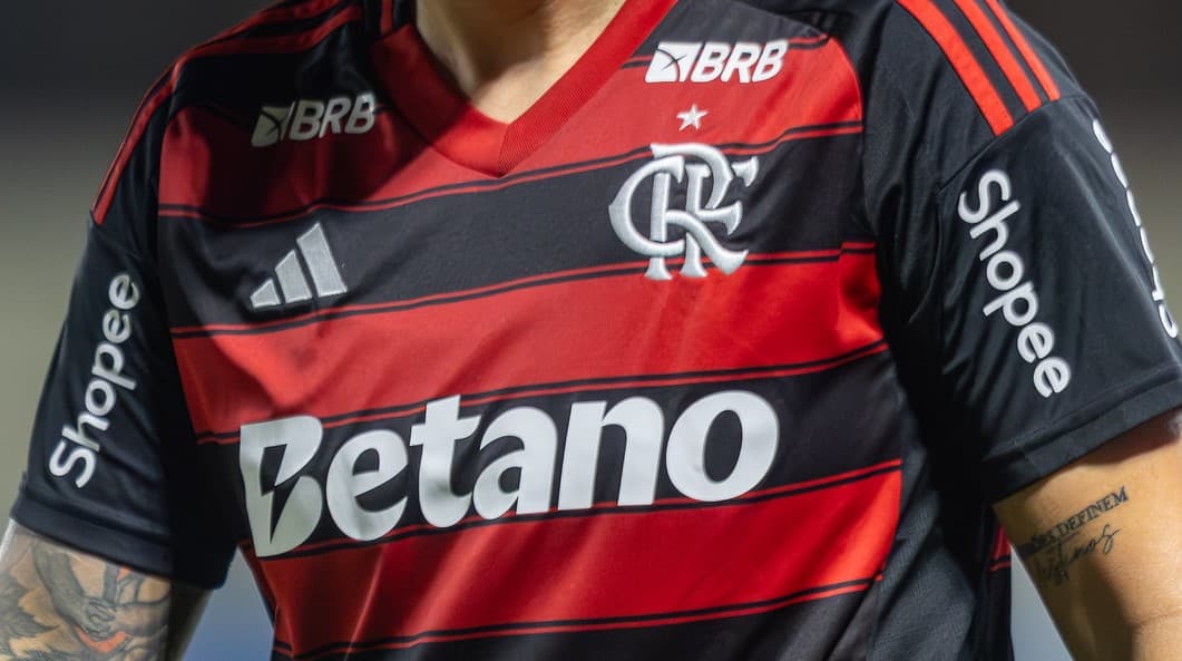 Camisa feminina do Flamengo