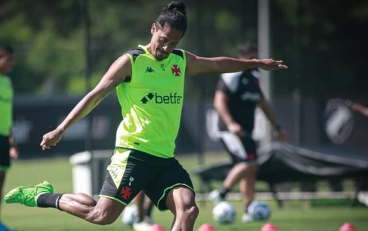 Mauricio Lemos em treino do Vasco