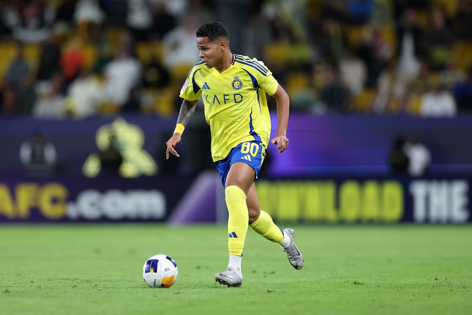 Wesley, do Al-Nassr (lateral direito), durante a partida da Elite da Liga dos Campeões da AFC entre Al-Nassr e Al-Sadd, no Estádio da Universidade Rei Saud, em 2 de dezembro de 2024, em Riade, Arábia Saudita.