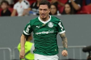 Aníbal Moreno, volante do Palmeiras