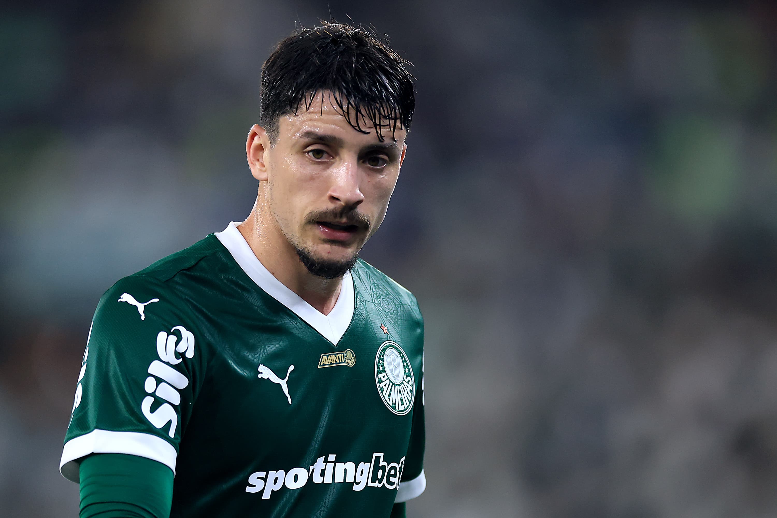 Piquerez em campo pelo Palmeiras, no Brasileirão