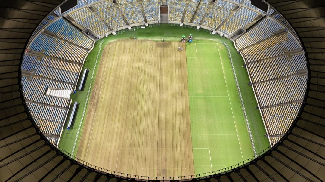 Campo do Maracanã após Jogo das Estrelas