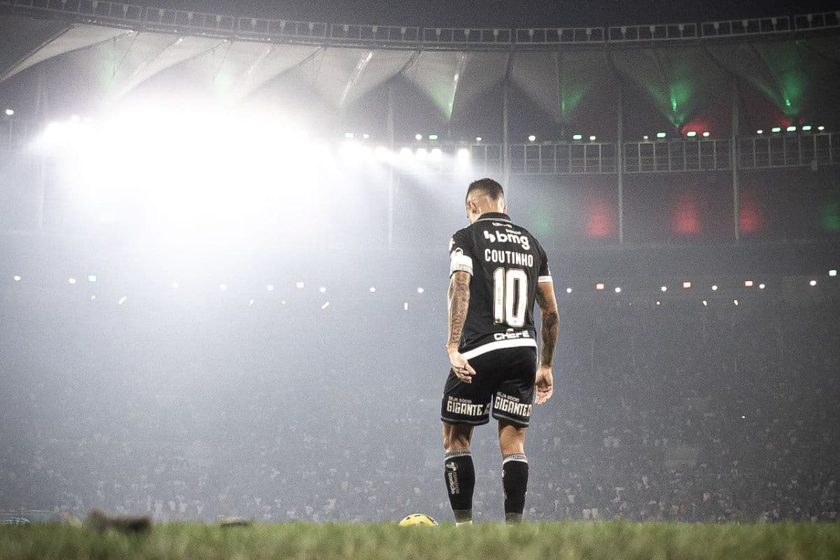 Philippe Coutinho, meia do Vasco, durante jogo no Maracanã