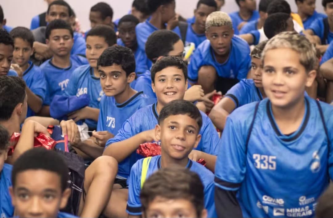 Crianças do projeto de Danilo do Flamengo