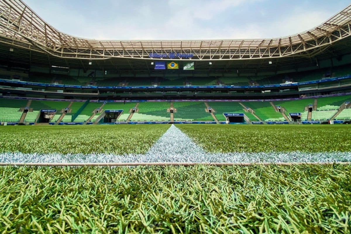 Gramado sintético do estádio Allianz Parque, do Palmeiras