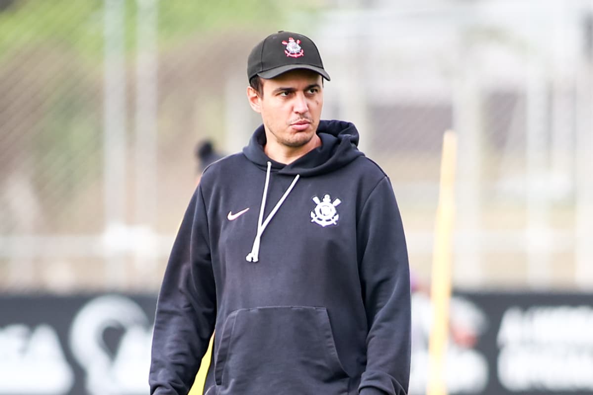 Lucas Piccinato Corinthians Feminino