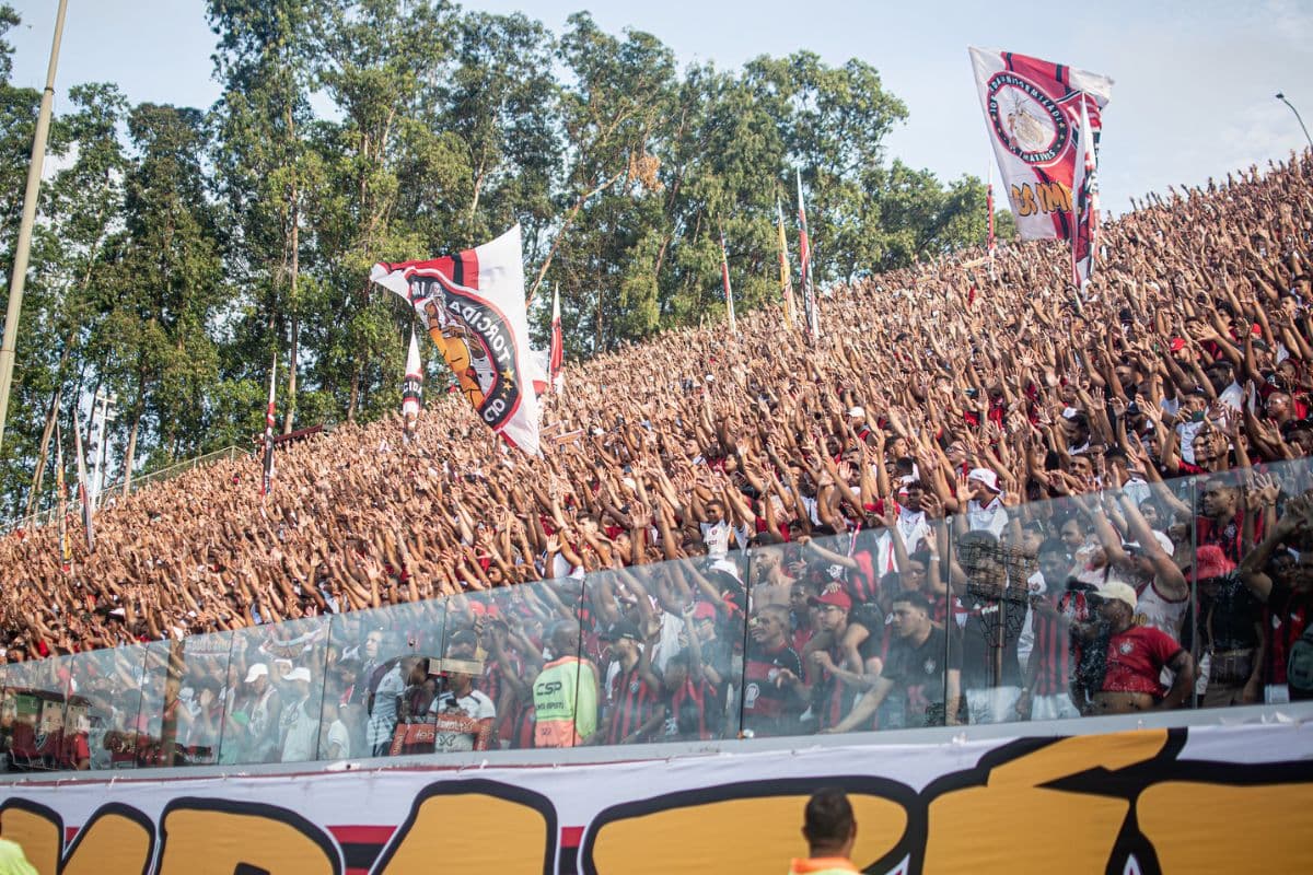 Torcida do Vitória no Barradão