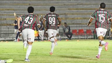 Jogadores do Fluminense comemoram gol de Jonh Kennedy na estreia do Campeonato Carioca 2026