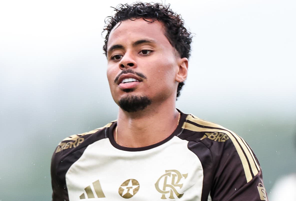Allan em treino do Flamengo