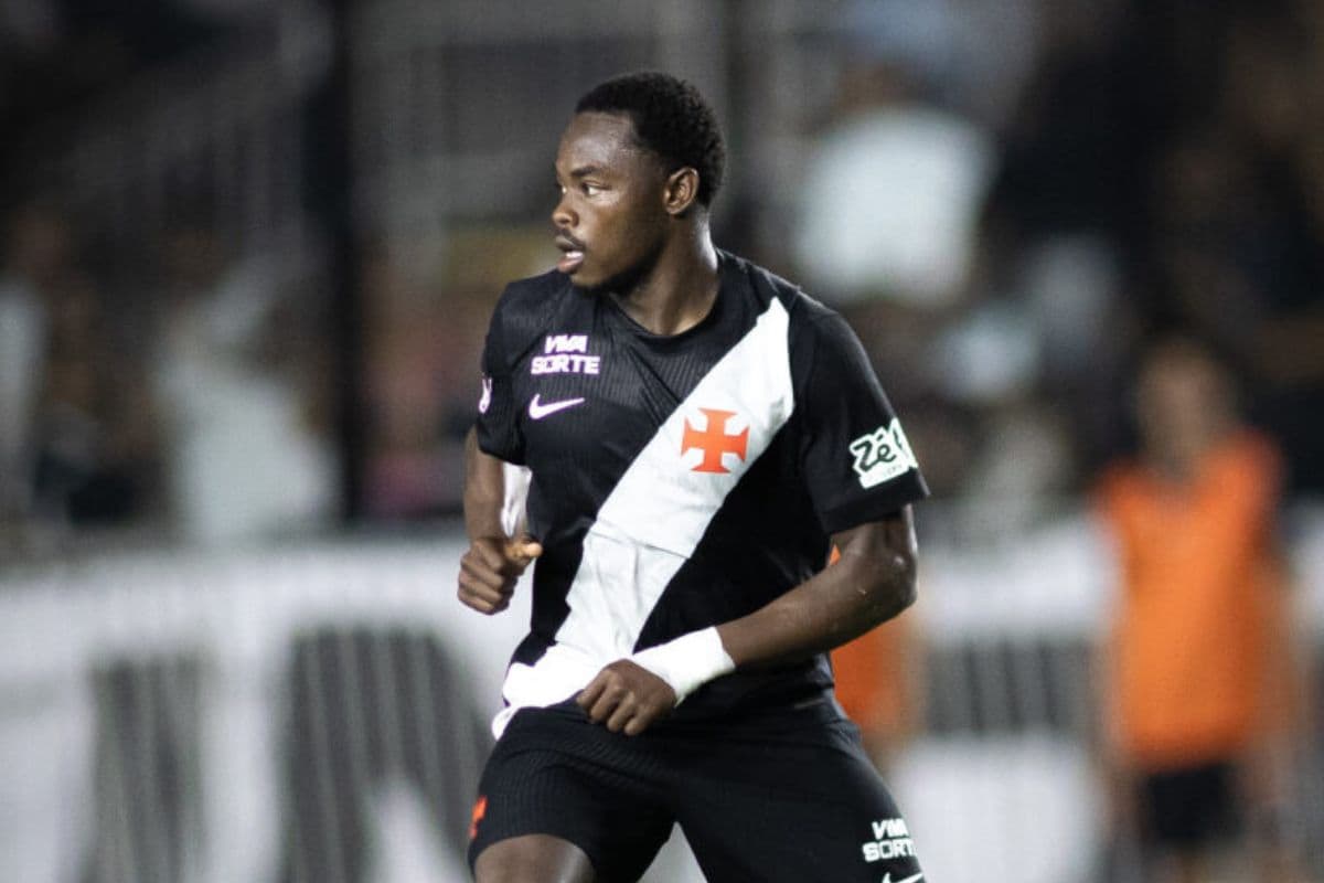 Andrés Gómez, atacante do Vasco