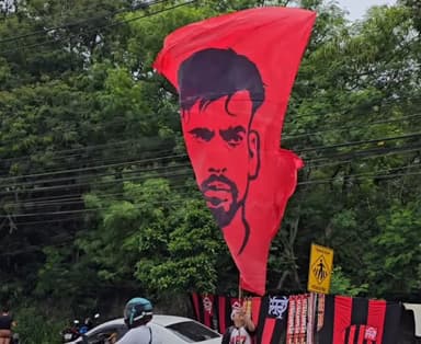 Bandeira de Lucas Paquetá na Urubuzada