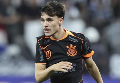 Breno Bidon em campo pelo Corinthians