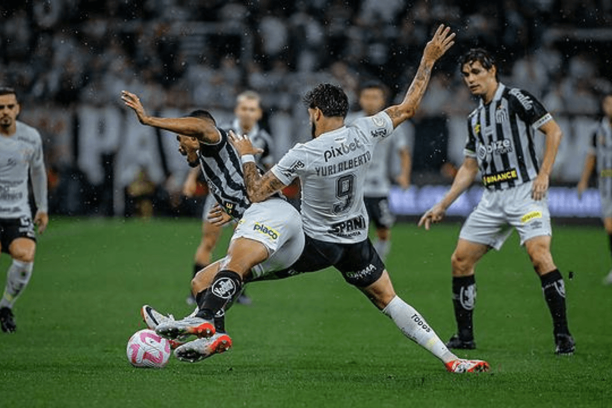 Jogo entre Corinthians e Santos pelo Brasileirão 2023