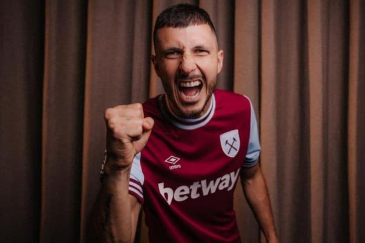 Argentino Guido Rodriguez em apresentação no West Ham