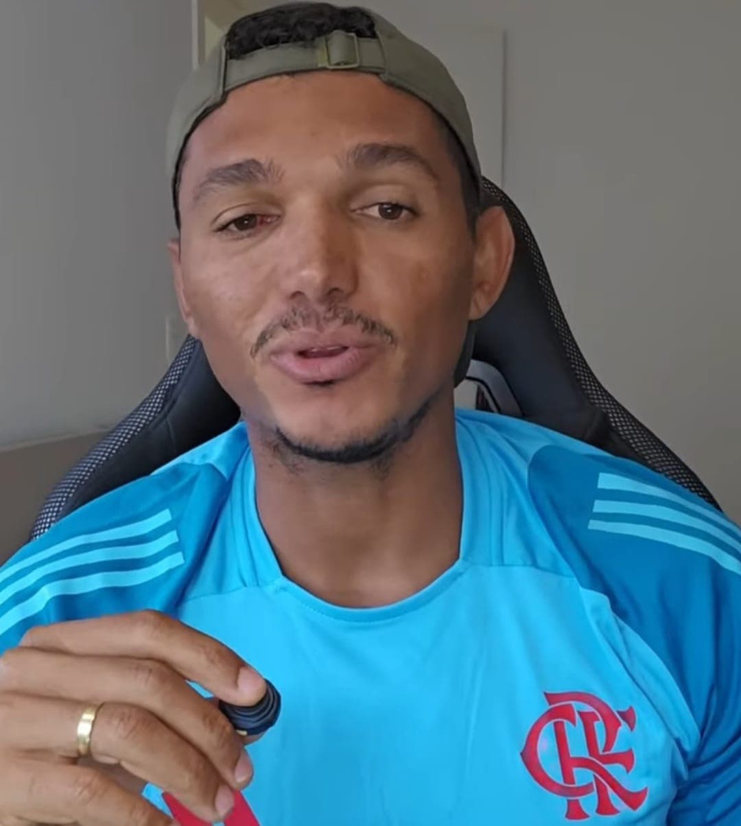 Isaquias Queiroz se pronuncia sobre saída do Flamengo