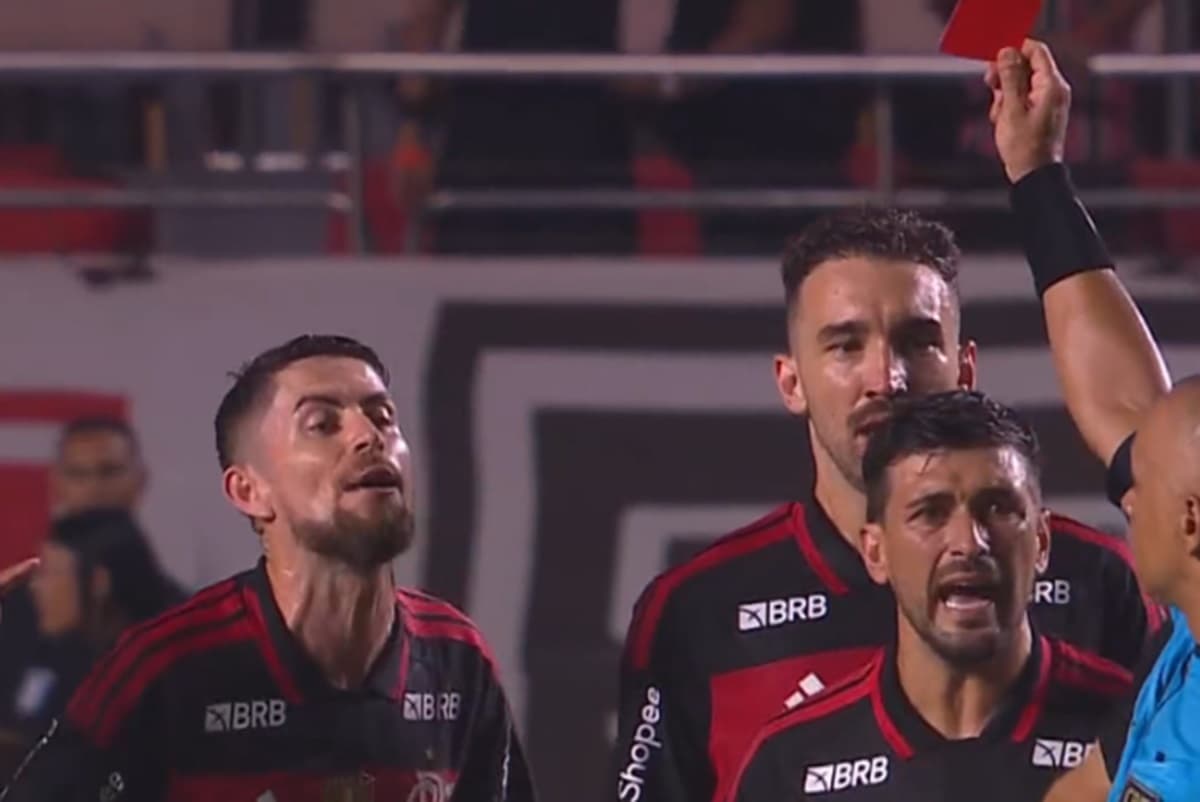 Jorginho, do Flamengo, é expulso contra o São Paulo