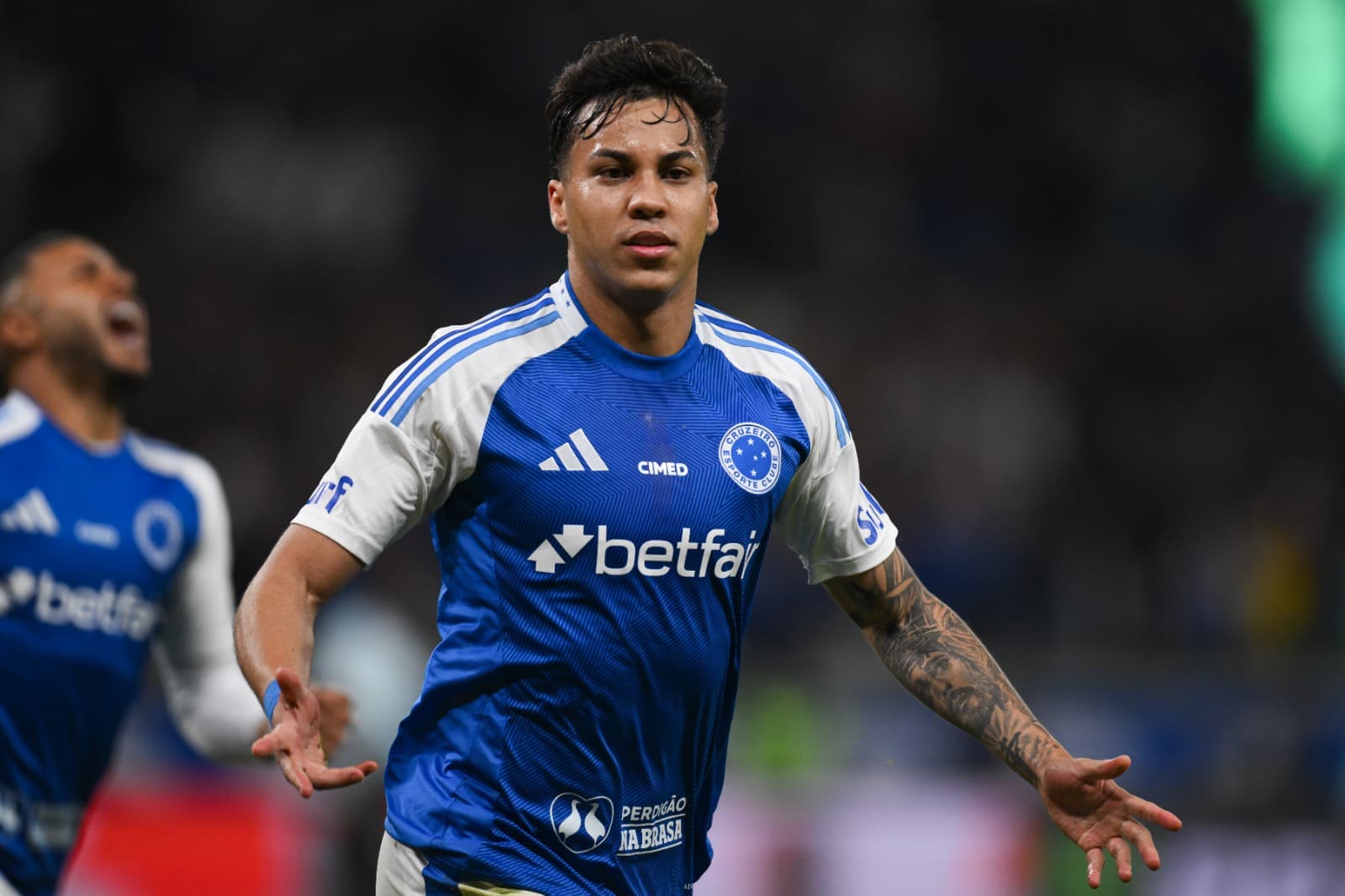 Kaio Jorge comemora gol no Brasileirão