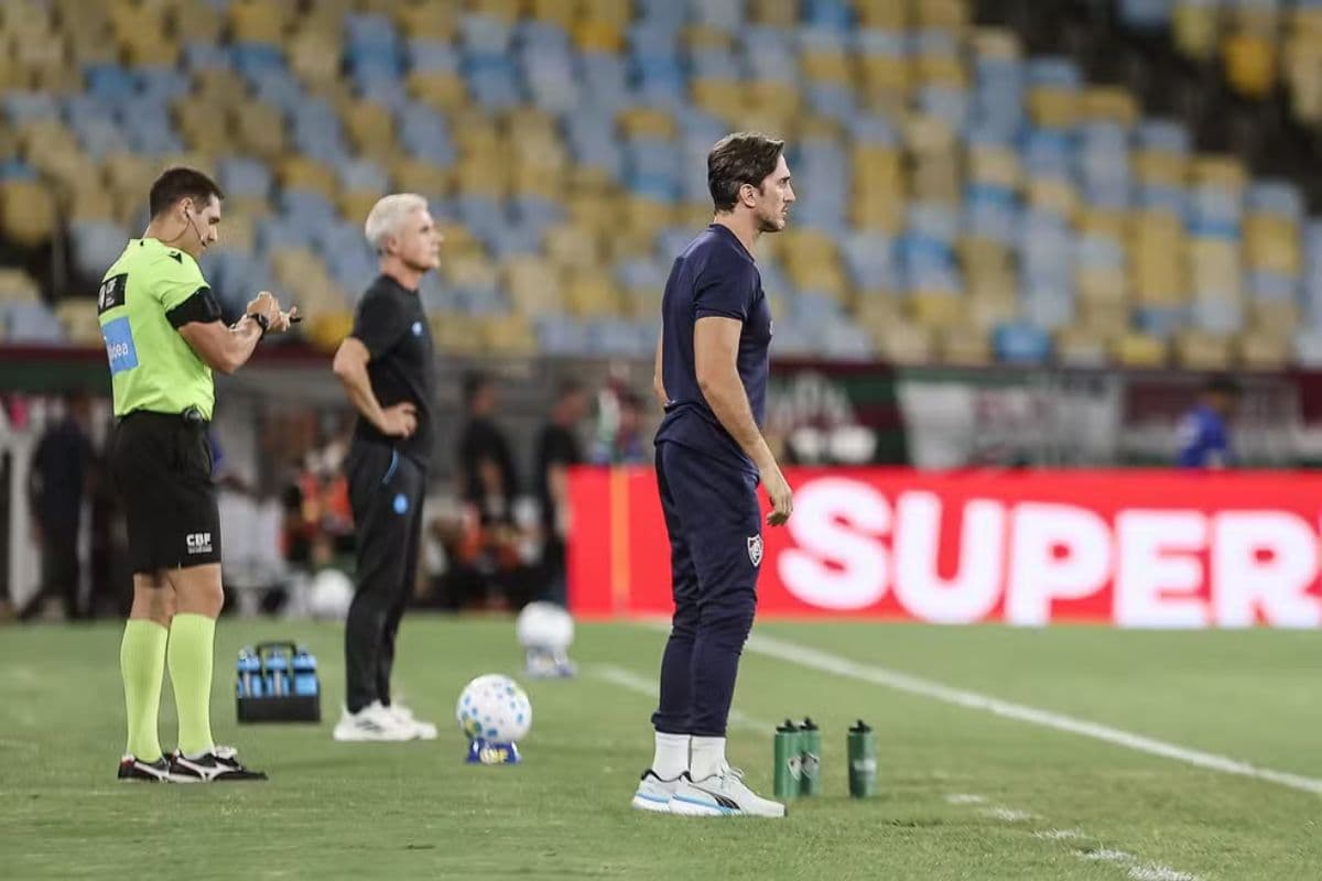 Luis Zubeldia em Fluminense x Grêmio pelo Brasileirão