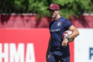 Luis Zubeldia, treinador do Fluminense