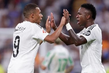 Mbappé e Vini Jr, do Real Madrid